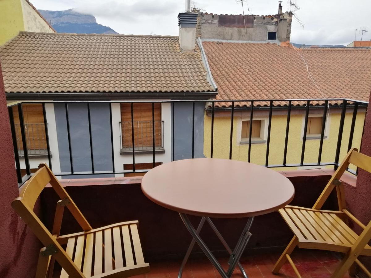 Luminoso, Centrico Y Silencioso Apartamento 哈卡 外观 照片